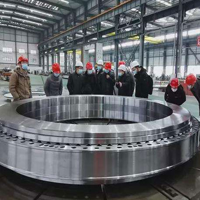 Mecanizado de Rodamientos de Acero 42CrMo para Energía Eólic